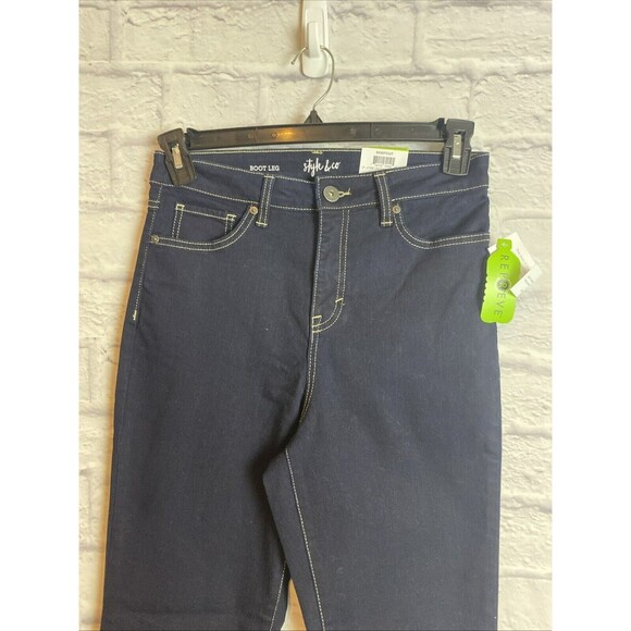Style & Co. NWT Women’s Dark wash Casual Everyday Bootcut High rise Jeans Sze4 - Picture 5 of 9